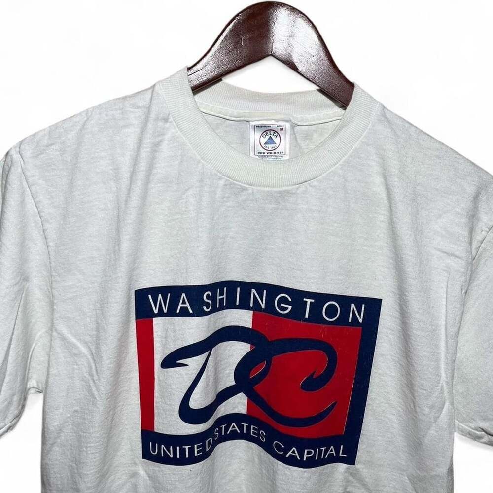 Delta Pro Weight Washington DC Graphic T-Shirt Size M White